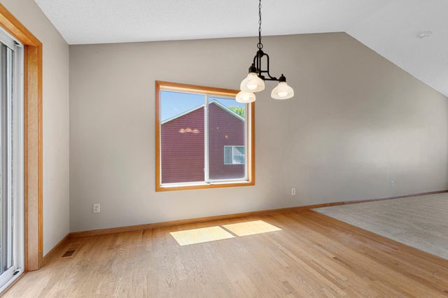 314 12th Avenue NE, Lonsdale, MN 55046