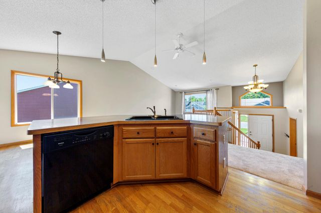 314 12th Avenue NE, Lonsdale, MN 55046