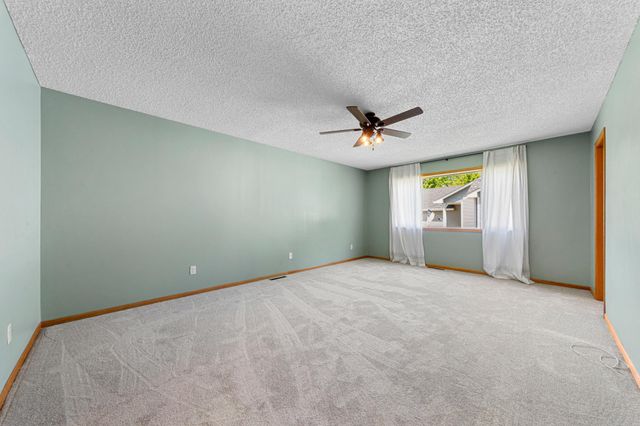 314 12th Avenue NE, Lonsdale, MN 55046