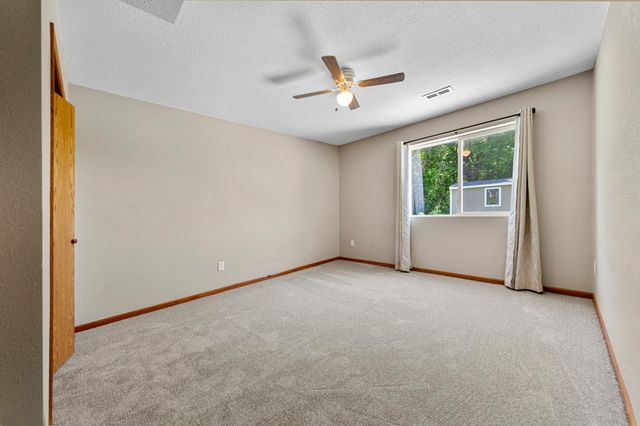 314 12th Avenue NE, Lonsdale, MN 55046