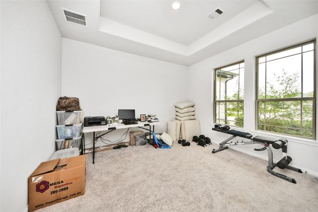 160 Barton Place Drive, Cleveland, TX 77327