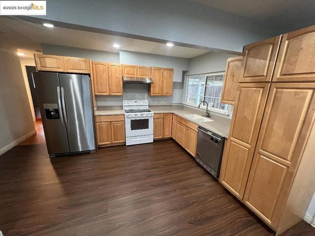 413 San Joaquin Ave, Antioch, CA 94509