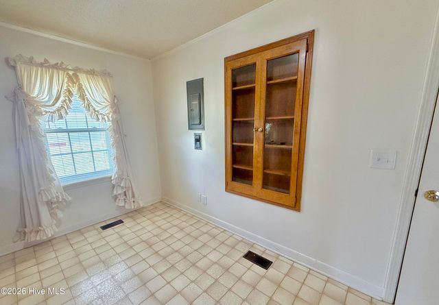 606 Darden Drive, Kinston, NC 28504