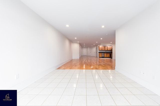 1919 24th Ave Apt L503, New York City, NY 11102