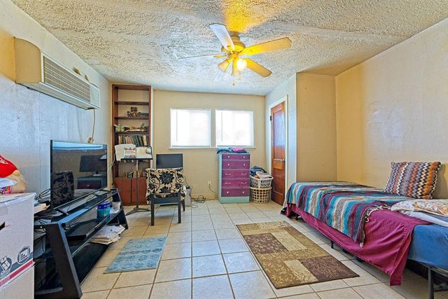 903 E Eufaula Street, Norman, OK 73071