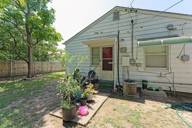 903 E Eufaula Street, Norman, OK 73071