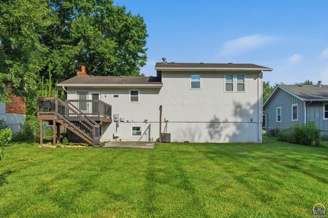 4213 SE Virginia CT, Topeka, KS 66605