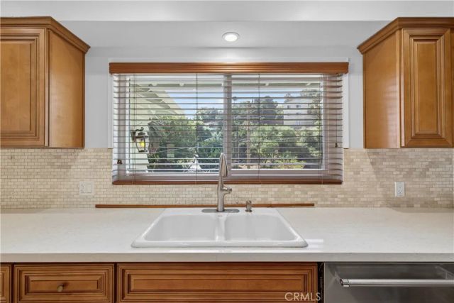 1845 Canyon, Pomona, CA 91768