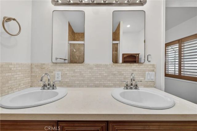 1845 Canyon, Pomona, CA 91768