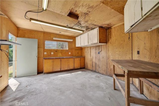 1845 Canyon, Pomona, CA 91768