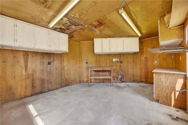 1845 Canyon, Pomona, CA 91768