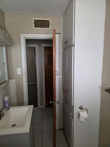 3205 Winfield Ave, Odessa, TX 79764