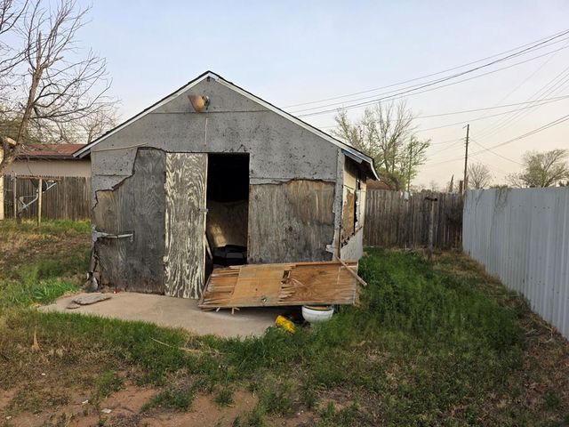 3205 Winfield Ave, Odessa, TX 79764