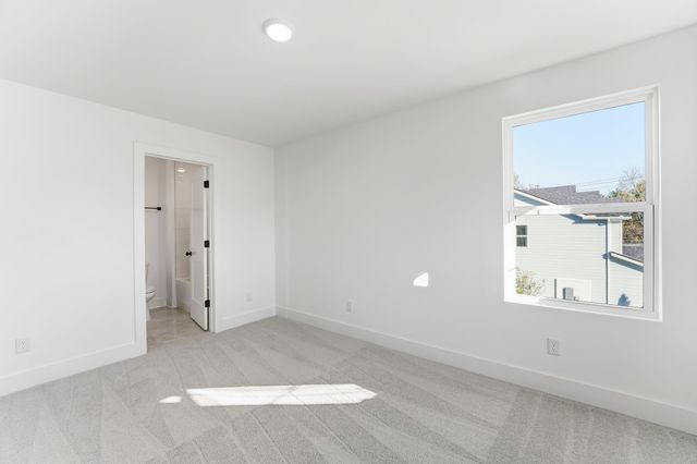 949 Watercourse Court, Nashville, TN 37214