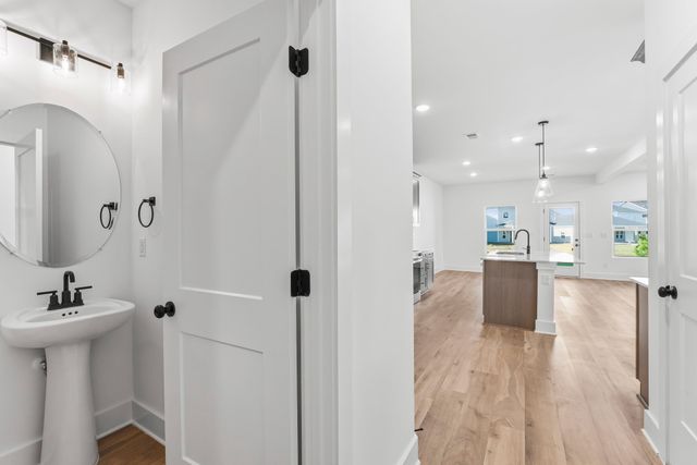 949 Watercourse Court, Nashville, TN 37214