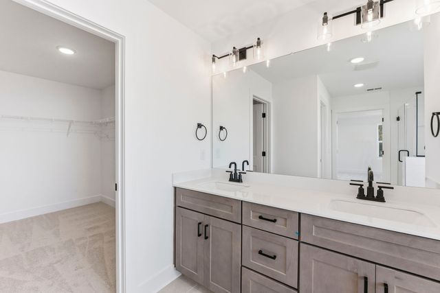 949 Watercourse Court, Nashville, TN 37214