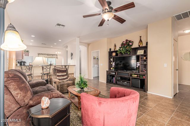 2101 S MERIDIAN Road 225, Apache Junction, AZ 85120