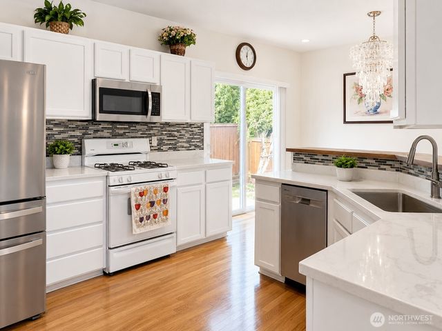 2821 206th Street SW, Lynnwood, WA 98036