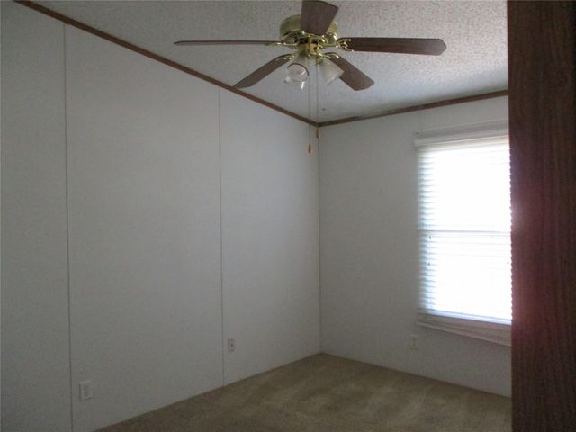 19168 County Road 669e, Alvin, TX 77511