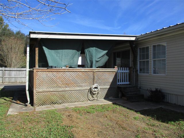 19168 County Road 669e, Alvin, TX 77511