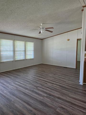 19168 County Road 669e, Alvin, TX 77511