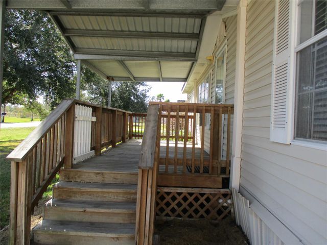 19168 County Road 669e, Alvin, TX 77511