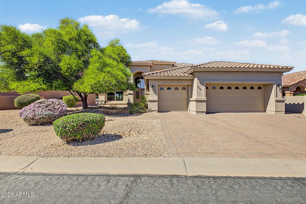 10152 E DIAMOND Drive, Sun Lakes, AZ 85248 — photo 2