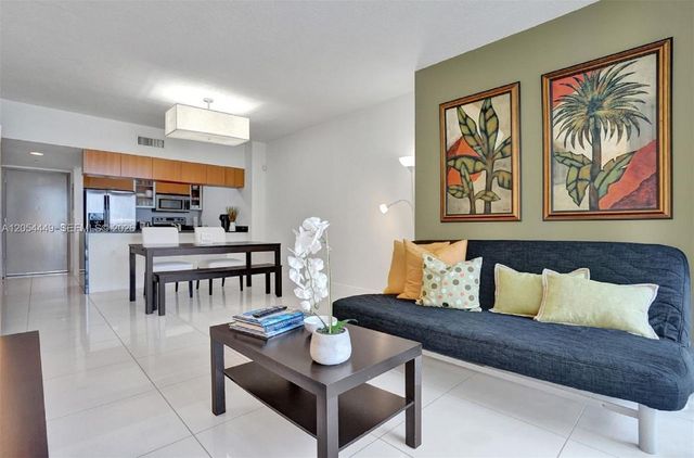 1750 N Bayshore Dr 2911, Miami, FL 33132