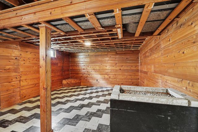 241 Ardmoor Drive, Battle Creek, MI 49037