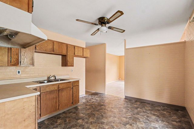241 Ardmoor Drive, Battle Creek, MI 49037