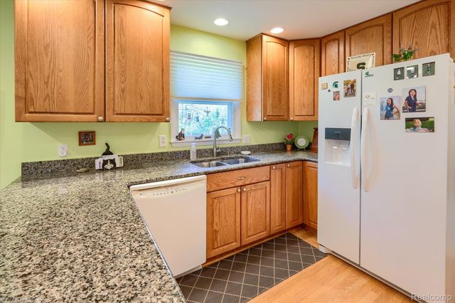 2676 Porcupine Trail, Mayfield Township, MI 48446
