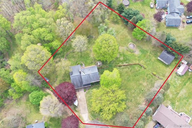 2676 Porcupine Trail, Mayfield Township, MI 48446