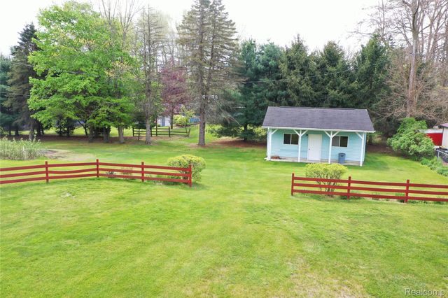2676 Porcupine Trail, Mayfield Township, MI 48446