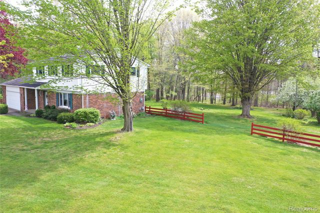2676 Porcupine Trail, Mayfield Township, MI 48446