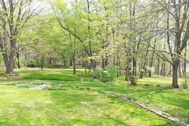 2676 Porcupine Trail, Mayfield Township, MI 48446