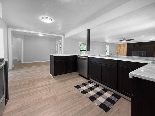 704 AUBURN Drive, Deridder, LA 70634