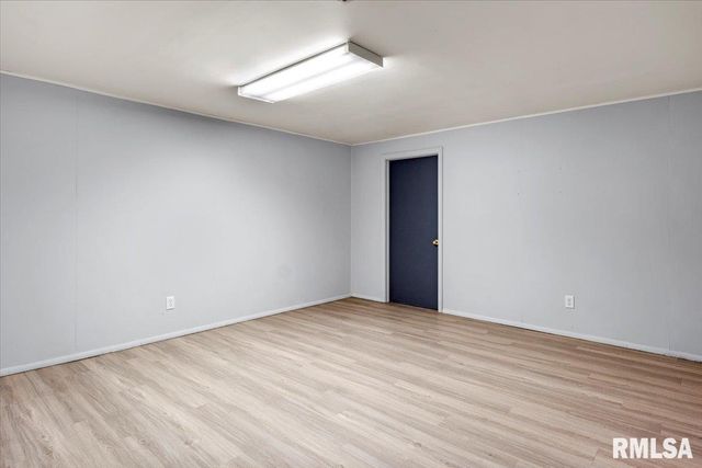 3920 W Bluffs Road, Springfield, IL 62711