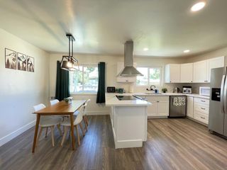 725 W Rialto Avenue, Fresno, CA 93705