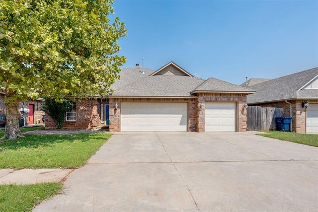 11901 SW 17th Street, Yukon, OK 73099