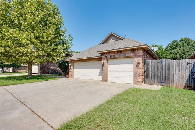 11901 SW 17th Street, Yukon, OK 73099