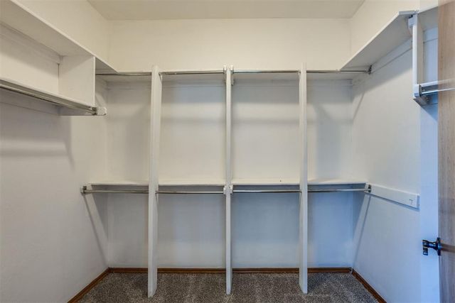 11901 SW 17th Street, Yukon, OK 73099