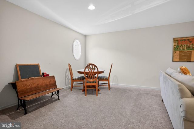 225 HONEYCROFT BLVD, Cochranville, PA 19330