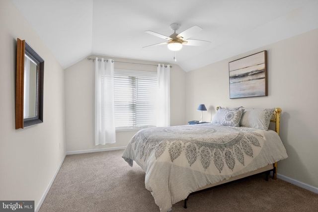 225 HONEYCROFT BLVD, Cochranville, PA 19330