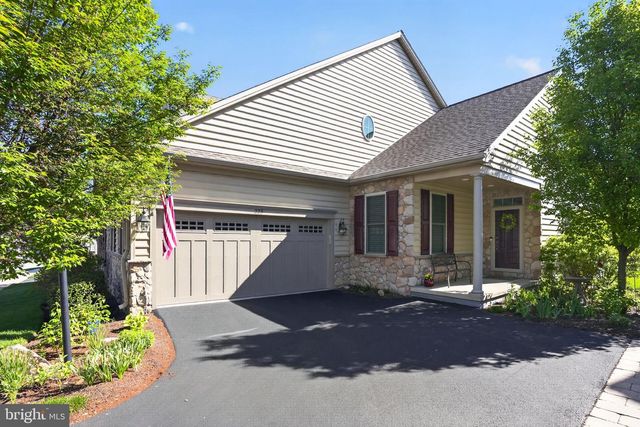 225 HONEYCROFT BLVD, Cochranville, PA 19330