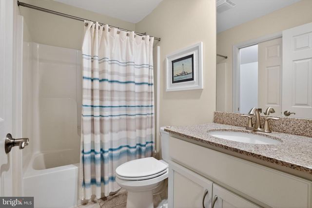 225 HONEYCROFT BLVD, Cochranville, PA 19330