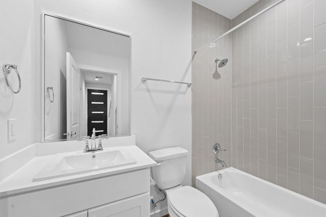 2110 Dewalt Street G, Houston, TX 77088