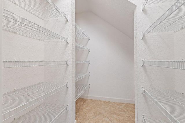 5903 SE Crooked Oak Avenue, Hobe Sound, FL 33455