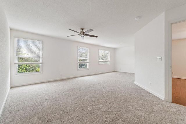 5903 SE Crooked Oak Avenue, Hobe Sound, FL 33455