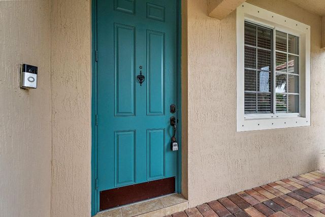 5903 SE Crooked Oak Avenue, Hobe Sound, FL 33455