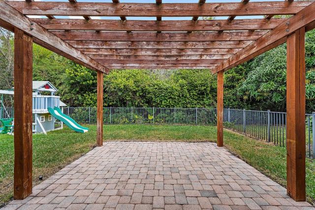 5903 SE Crooked Oak Avenue, Hobe Sound, FL 33455